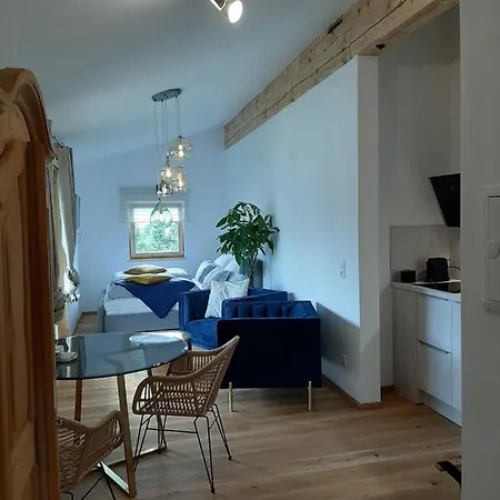 Studio Mit Balkon *