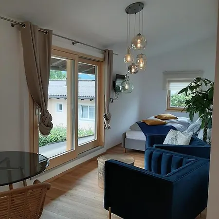 Studio Mit Balkon