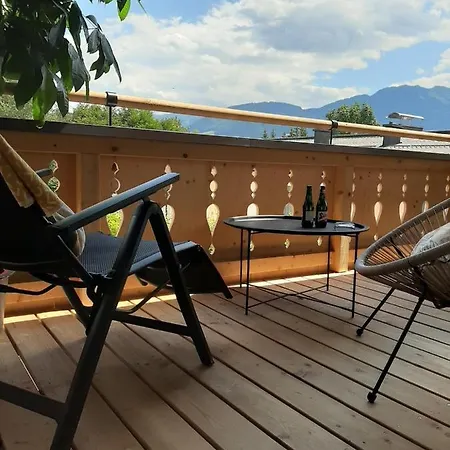 Apartment Studio Mit Balkon *